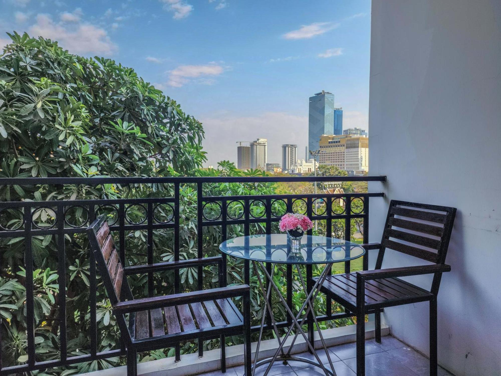 פנום פן 889 Boutique Hotel מראה חיצוני תמונה