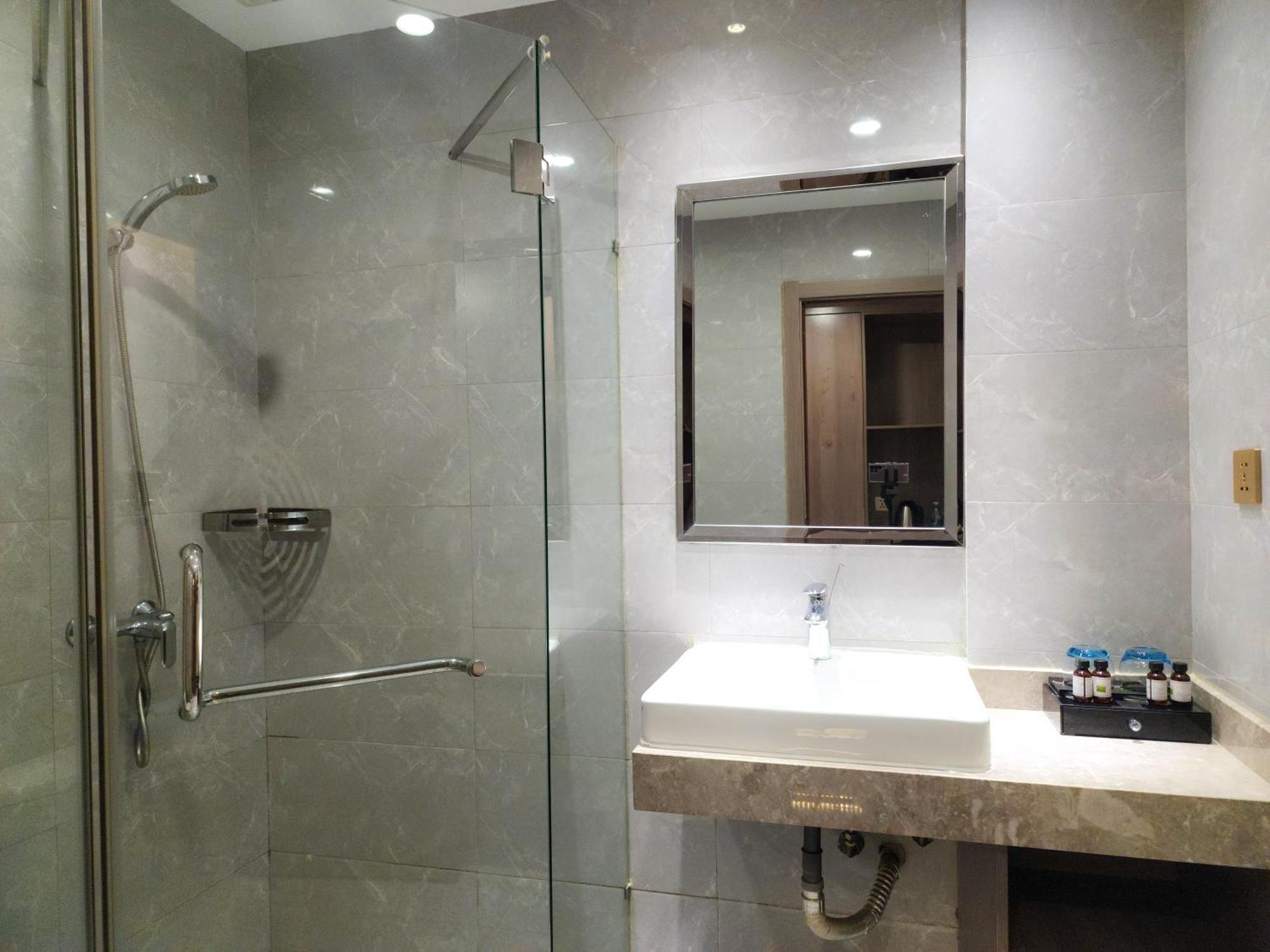 פנום פן 889 Boutique Hotel מראה חיצוני תמונה